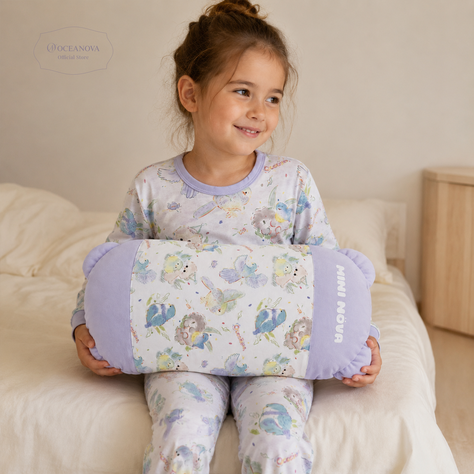 Beetle Plush Pillow（Birdsong Garden）